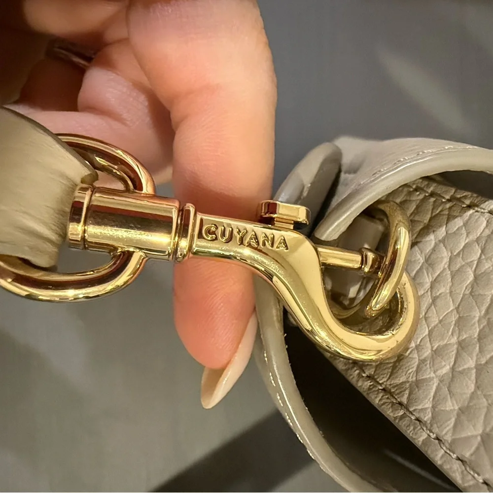 Cuyana Beige Mini Linea Bucket Bag - Picture 15 of 16